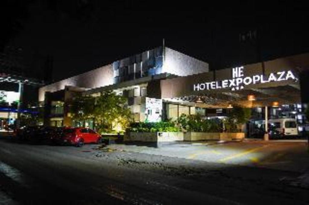 Hotel Portonovo Plaza Expo Zapopan Exterior foto