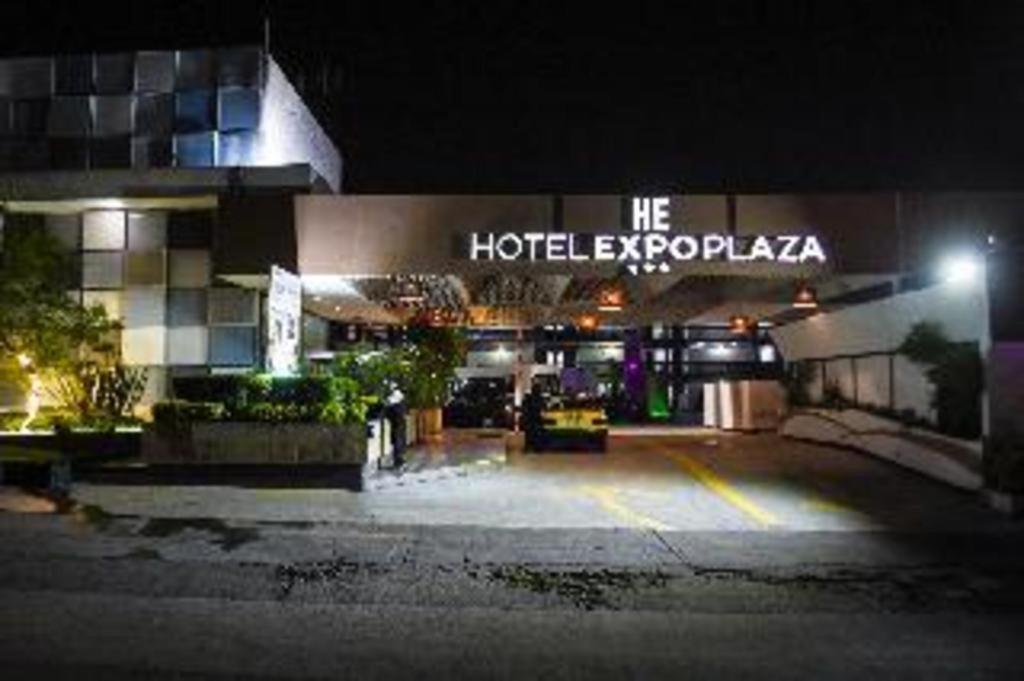 Hotel Portonovo Plaza Expo Zapopan Exterior foto