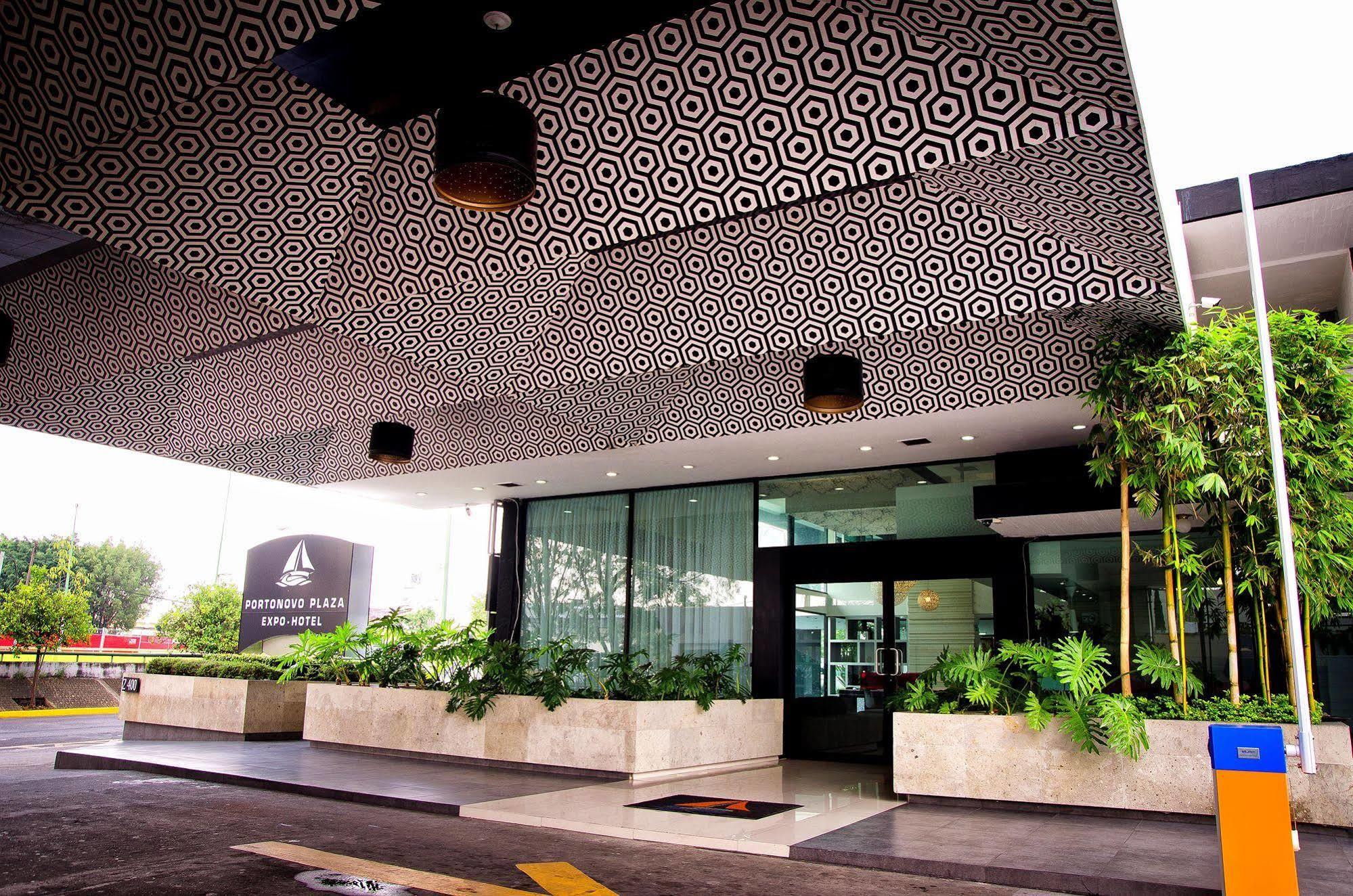 Hotel Portonovo Plaza Expo Zapopan Exterior foto